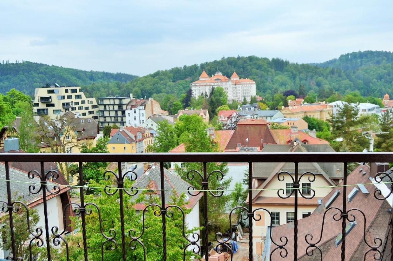 Apartments Nicol Karlovy Vary Luaran gambar